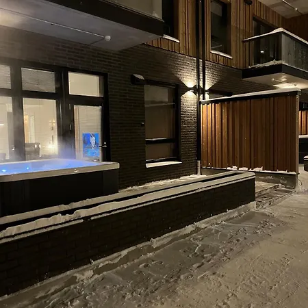 Huoneisto Cranberry C1, Ski-in Ski-out 2 Bedroom In Center