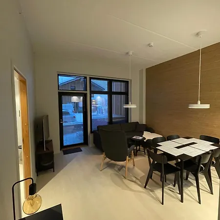 Cranberry C1, Ski-in Ski-out 2 Bedroom In Center Apartamento