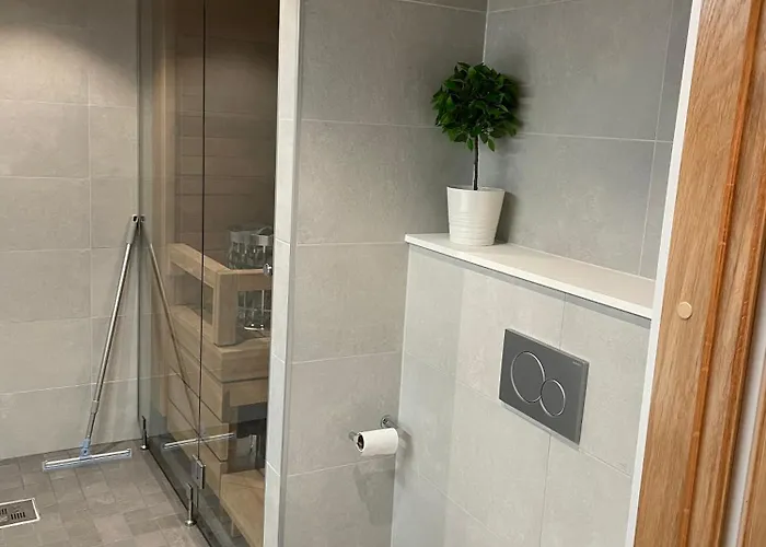 Cranberry C1, Ski-in Ski-out 2 Bedroom In Center Διαμέρισμα